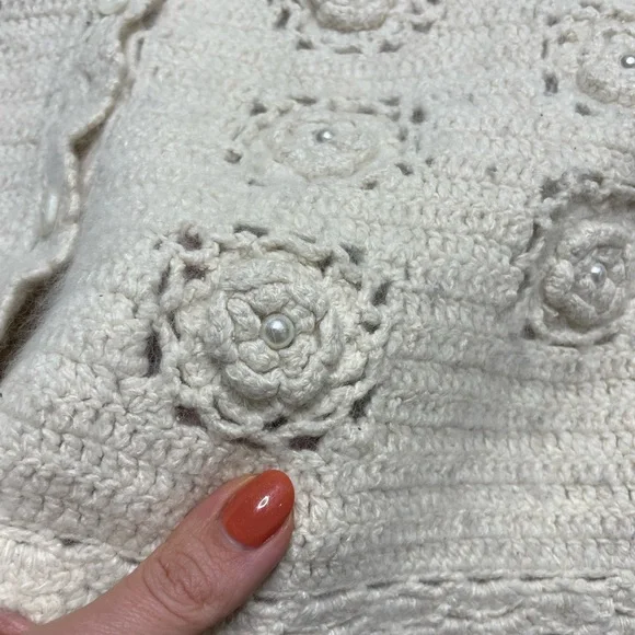VTG Angora Crochet Knit 3D Flower Pearl Crop Cardigan Sweater S - Picture 6 of 7